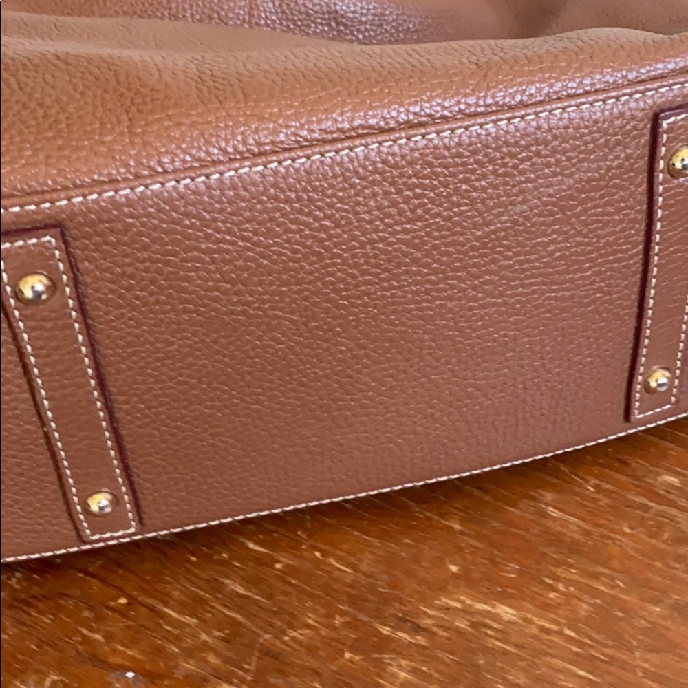 Wishes Come True With "Aladdin" 30th Anniversary Collection From Dooney & Bourke - Foto 7